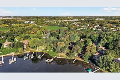 9270 Kiowa Trail, Chanhassen, MN 55317 - Photo 7