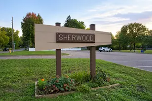 1595 Sandhurst Ave E, Maplewood, MN 55109 - Photo 23