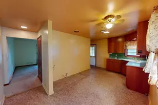 1918 Wilby Rd, Albert Lea, MN 56007 - Photo 7