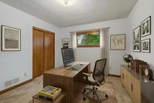 2267 Mohawk Road E, North Saint Paul, MN 55109 - Photo 29