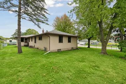 2267 Mohawk Road E, North Saint Paul, MN 55109 - Photo 37