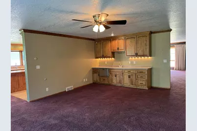 541 Southport Drive, Fairmont, MN 56031 - Photo 21