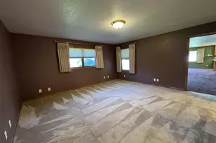 541 Southport Dr, Fairmont, MN 56031 - Photo 27