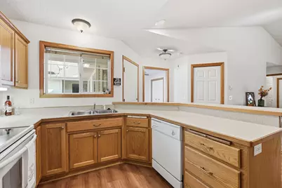 5655 Lambert Avenue NE, Albertville, MN 55301 - Photo 7