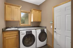 7654 Bennett Ct, Inver Grove Heights, MN 55077 - Photo 23