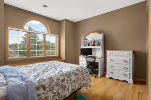 7654 Bennett Ct, Inver Grove Heights, MN 55077 - Photo 13