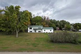 35566 720th Ave, Morton, MN 56270 - Photo 3