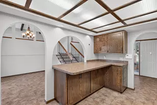 8400 Douglas Dr N, Brooklyn Park, MN 55443 - Photo 9