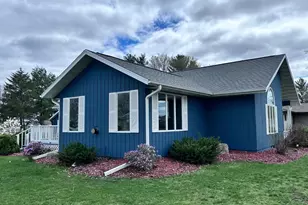 110 Angelique Ave, Wabasha, MN 55981 - Photo 31