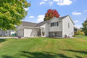 10144 Karston Ave NE, Albertville, MN 55301 - Photo 3