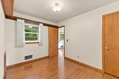 443 Eldridge Avenue W, Roseville, MN 55113 - Photo 19
