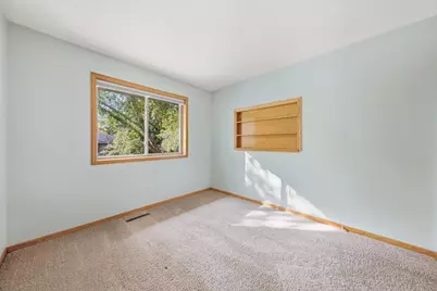 14334 Heywood Avenue, Apple Valley, MN 55124 - Photo 23