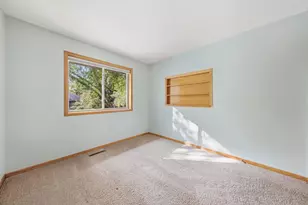 14334 Heywood Ave, Apple Valley, MN 55124 - Photo 23