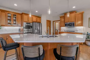 21872 Carrbridge Ct, Lakeville, MN 55044 - Photo 15