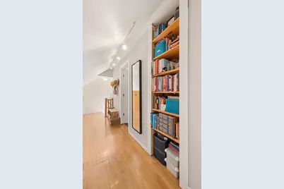 2410 35th Avenue S, Minneapolis, MN 55406 - Photo 37