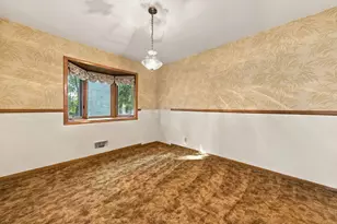 6131 Lee Ave N, Brooklyn Center, MN 55429 - Photo 17