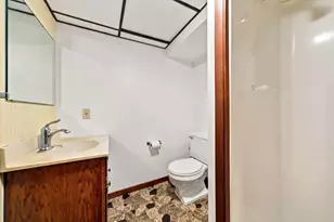 6131 Lee Ave N, Brooklyn Center, MN 55429 - Photo 33