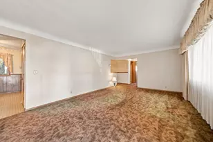 6131 Lee Ave N, Brooklyn Center, MN 55429 - Photo 3