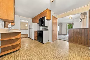 6131 Lee Ave N, Brooklyn Center, MN 55429 - Photo 23
