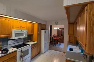 237 Crescent Dr, Breckenridge, MN 56520 - Photo 3