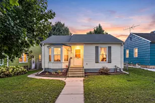 1340 3rd St E, Saint Paul, MN 55106 - Photo 1