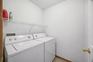 5428 Brewer Ln, Inver Grove Heights, MN 55076 - Photo 23