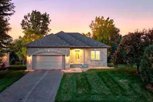 301 Canyon Blvd, Hudson, WI 54016 - Photo 1