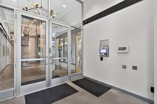 250 Park Ave, Minneapolis, MN 55415 - Photo 23