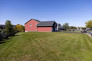 1125 Wyoming St, Roberts, WI 54023 - Photo 39