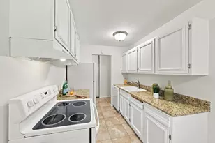 4548 Cedar Lk Rd S, Saint Louis Park, MN 55416 - Photo 3