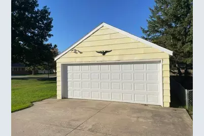 803 13th Avenue SE, Austin, MN 55912 - Photo 7