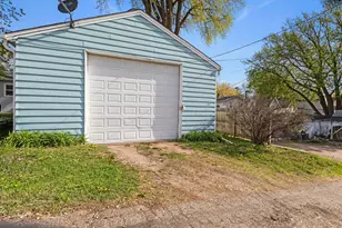 1326 Reaney Ave, Saint Paul, MN 55106 - Photo 19