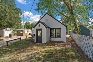 244 Dale St E, South Saint Paul, MN 55075 - Photo 19
