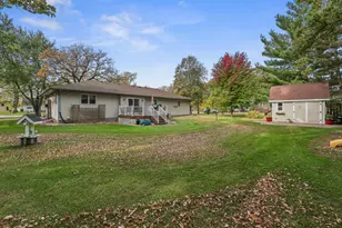 216 N Birch St, Royalton, MN 56373 - Photo 41
