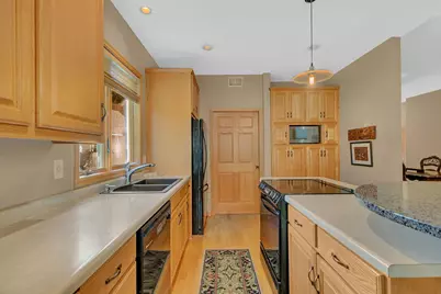 1558 Katrina Court, Saint Cloud, MN 56301 - Photo 11