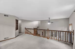 202 Robert St, Mahtomedi, MN 55115 - Photo 11