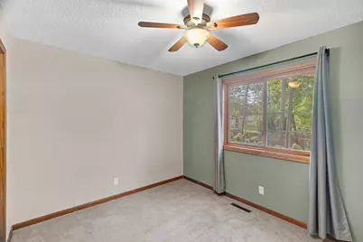 202 Robert Street, Mahtomedi, MN 55115 - Photo 21
