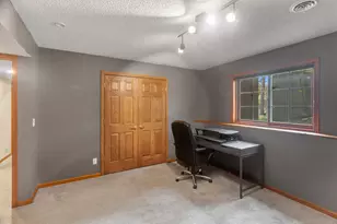 202 Robert St, Mahtomedi, MN 55115 - Photo 29