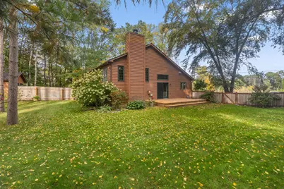202 Robert Street, Mahtomedi, MN 55115 - Photo 35