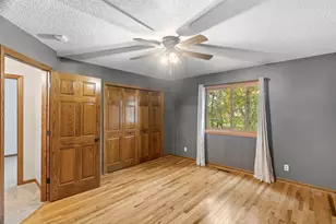202 Robert St, Mahtomedi, MN 55115 - Photo 15