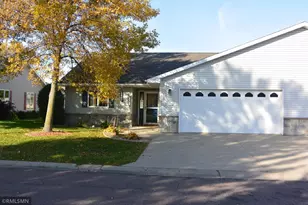1419 Ranger Dr, Glencoe, MN 55336 - Photo 1
