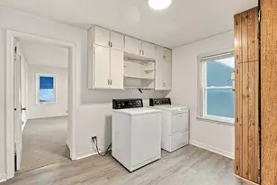 1049 Gorman Ave, West Saint Paul, MN 55118 - Photo 15