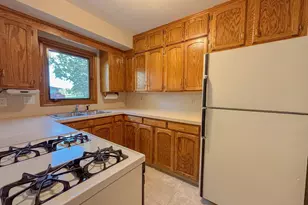 740 E Gustavus Ave, Fergus Falls, MN 56537 - Photo 9