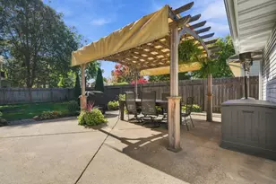 756 97th Ln NE, Blaine, MN 55434 - Photo 9