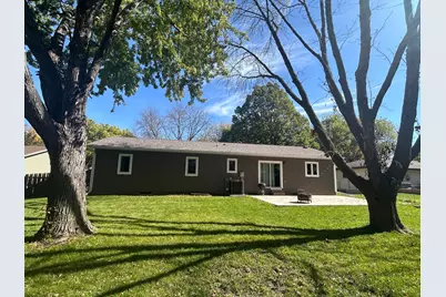 1100 Columbine Drive, Marshall, MN 56258 - Photo 21