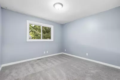 1741 Ames Place, Saint Paul, MN 55106 - Photo 9