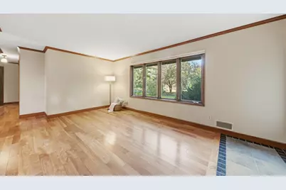 4664 Hillsboro Avenue N, New Hope, MN 55428 - Photo 17