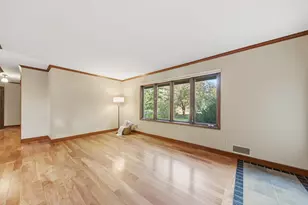 4664 Hillsboro Ave N, New Hope, MN 55428 - Photo 17