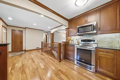 4664 Hillsboro Avenue N, New Hope, MN 55428 - Photo 11