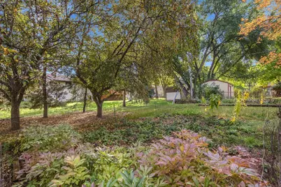 4664 Hillsboro Avenue N, New Hope, MN 55428 - Photo 35